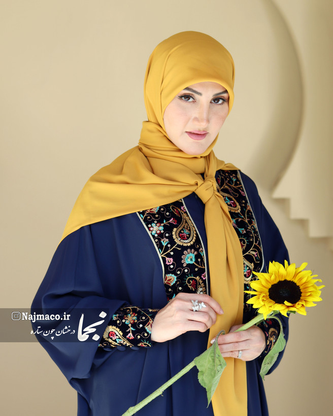 عبا مخمل سوزن دوزی