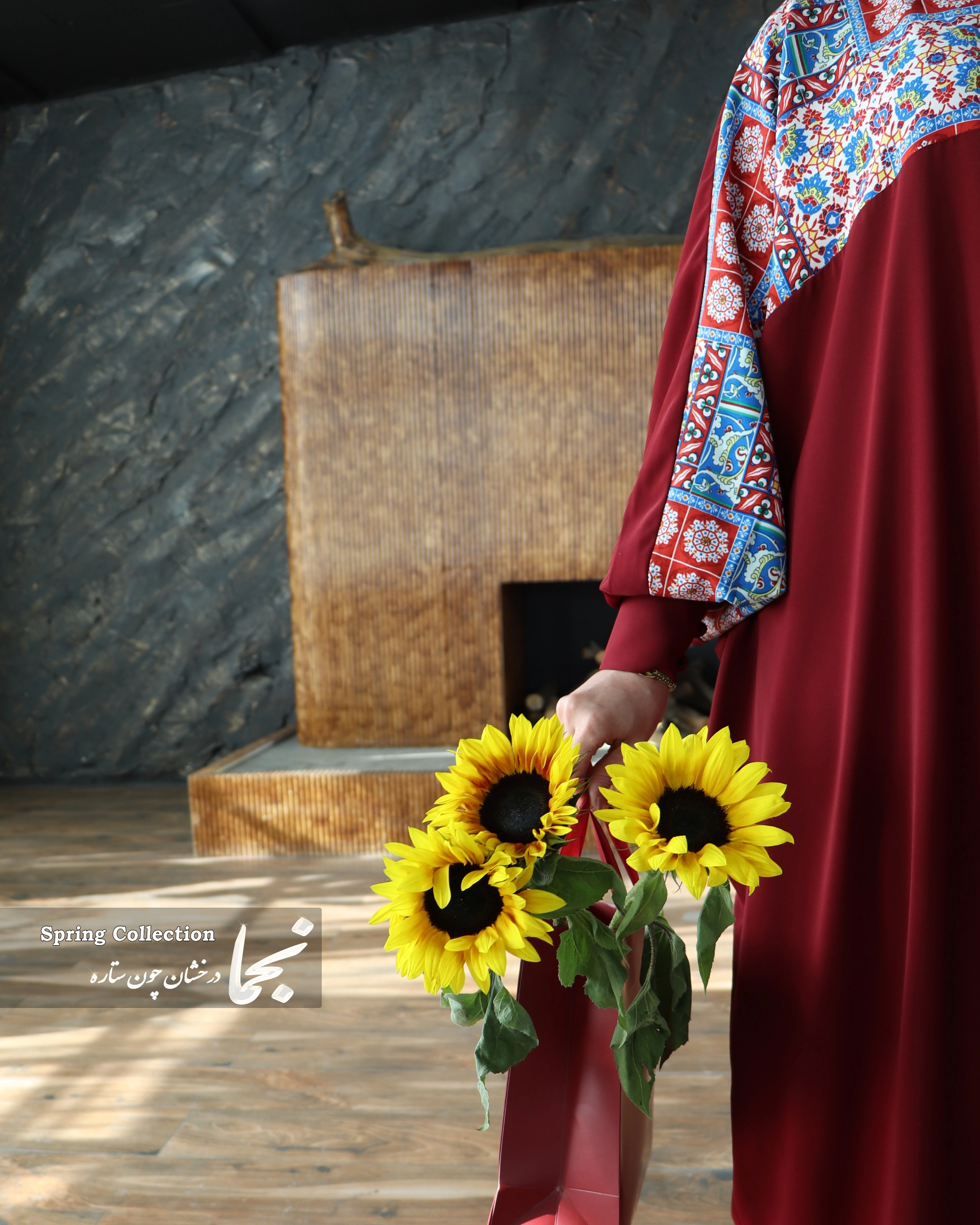عبا مجلسی کرپ الیزه مدل تُرنج مزون نجما - زرشکی / سایز ۳ (۴۸-۵۴) / ۱۳۵