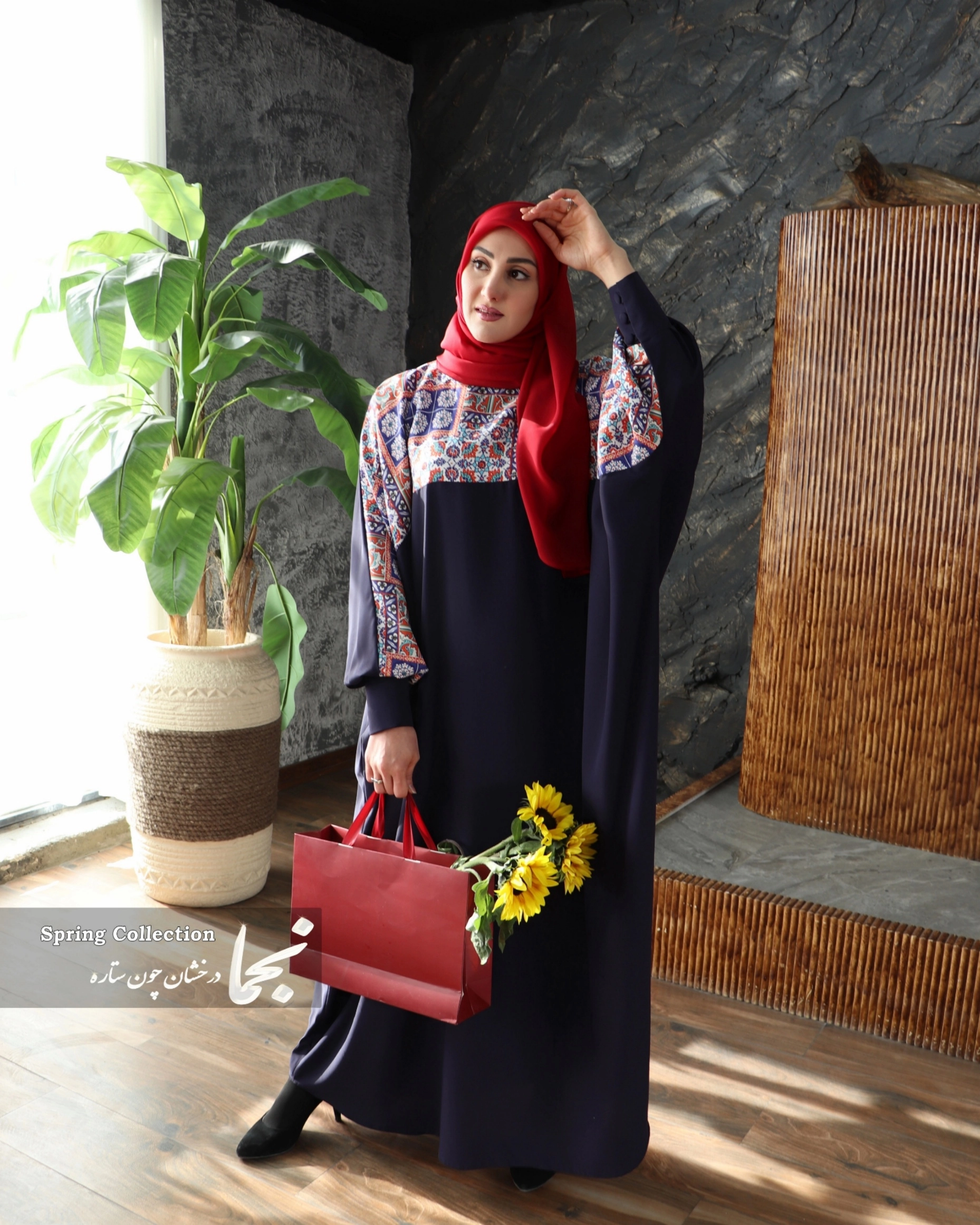 عبا مجلسی کرپ الیزه مدل تُرنج مزون نجما - زرشکی / سایز ۳ (۴۸-۵۴) / ۱۳۵
