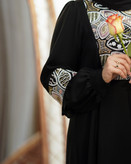 خرید مانتو عبایی سوزن دوزی