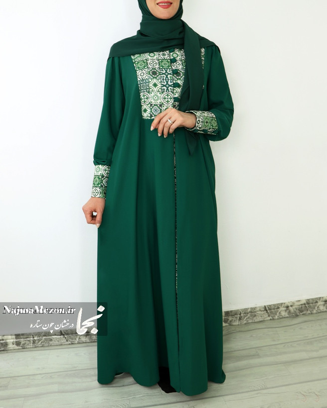 مانتو عبایی رز سبز با خرجکار طرح کاشی جزییات پارچه