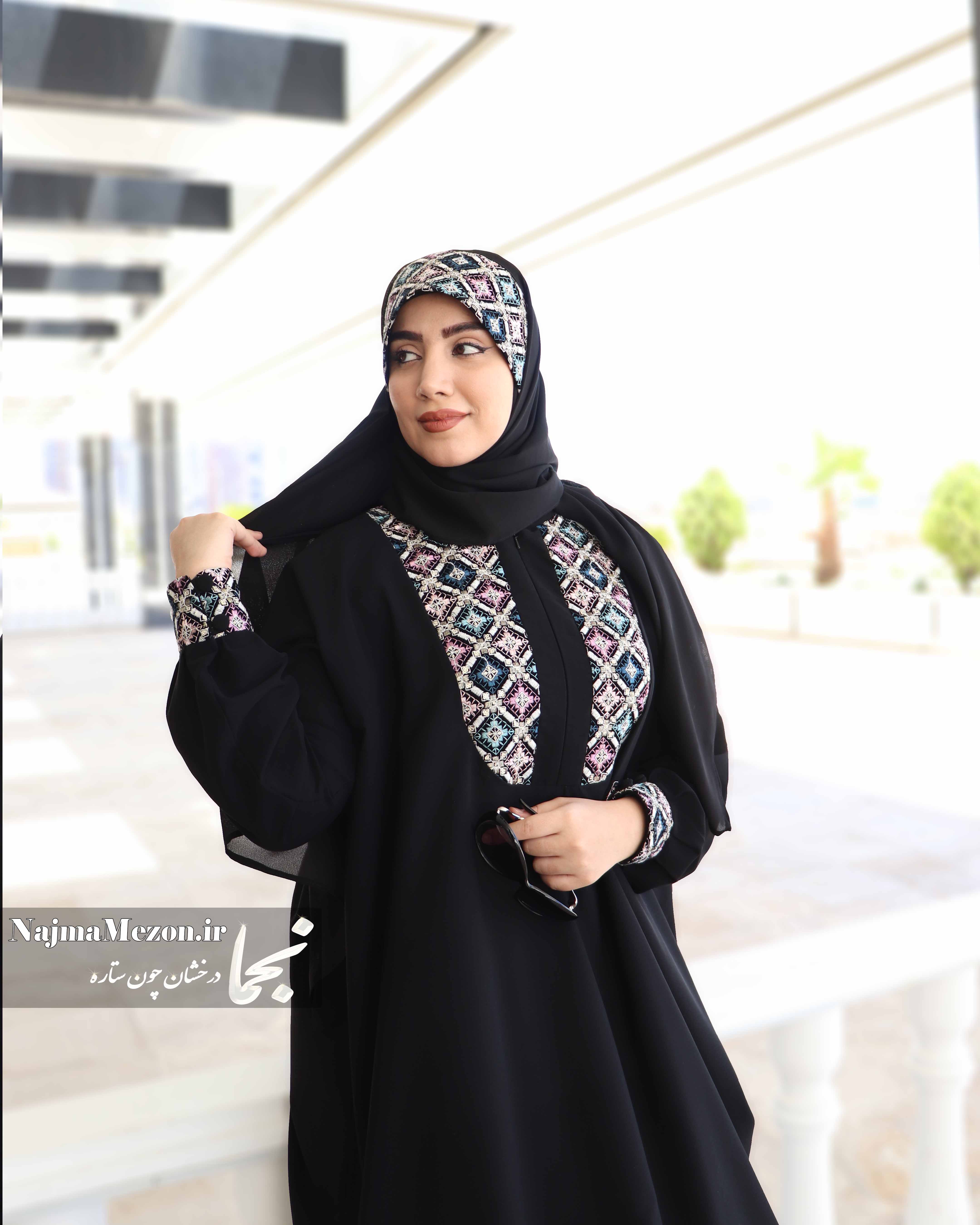 استایل ست عبای یکتا مشکی و هد روسری در حالت پوشیده و روزمره - مزون نجما